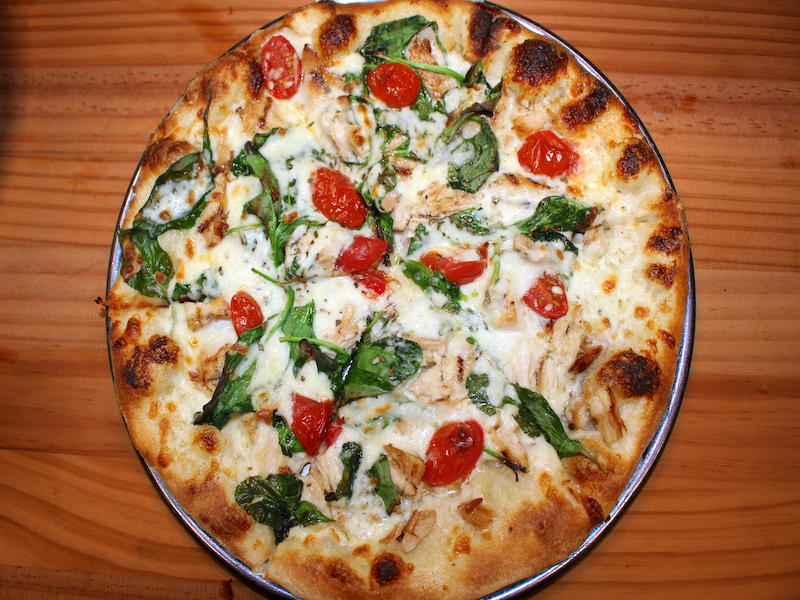 Order Chicken Alfredo Pizza food online from Stefano's Pizza Express store, Pharr on bringmethat.com