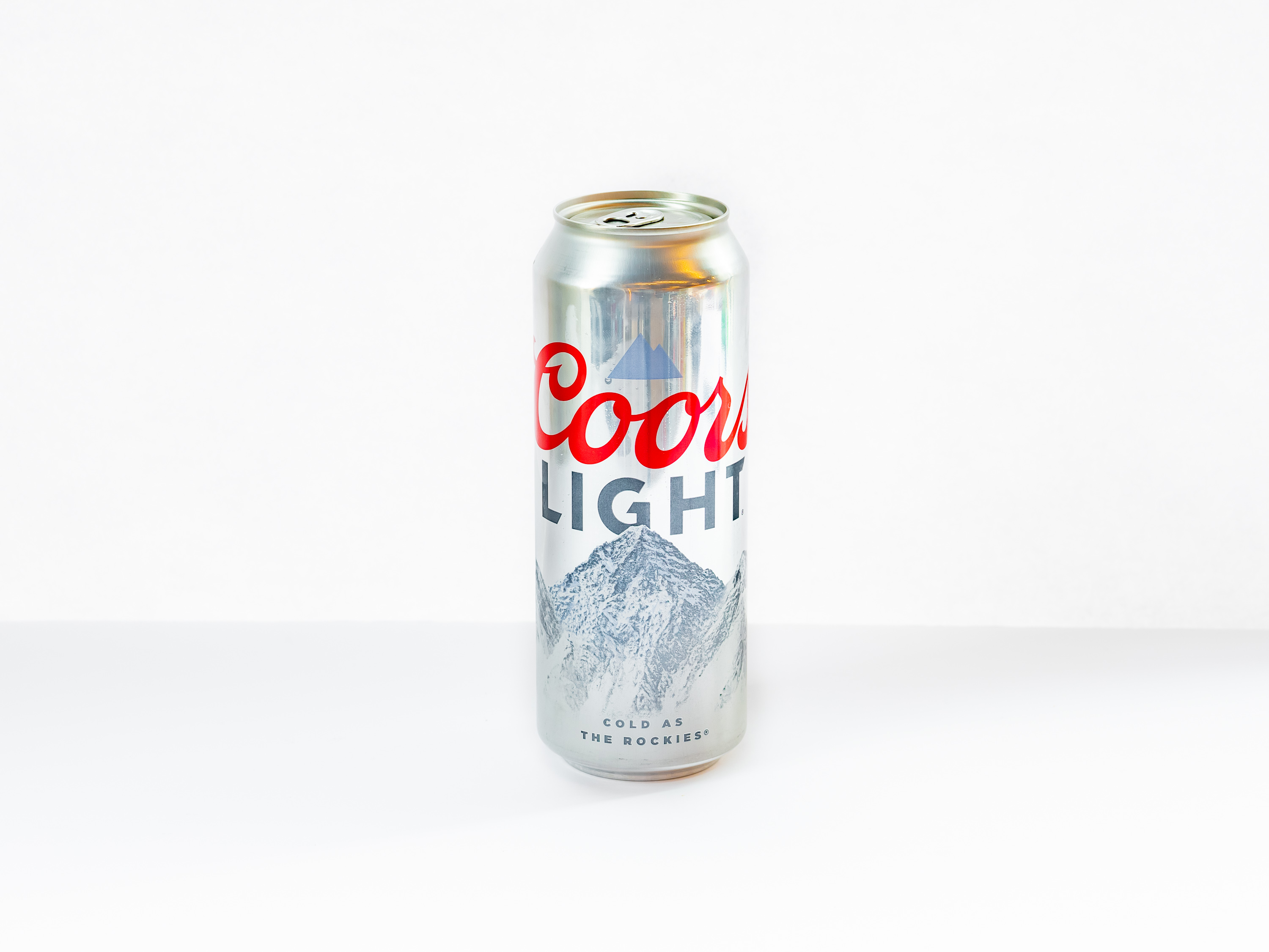 Order Coors Light 24oz Can food online from Loop store, Vallejo on bringmethat.com