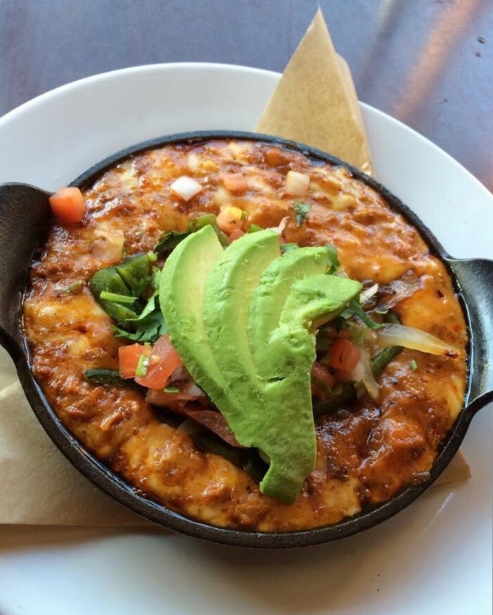 Order Queso Fundido food online from Lola Mexican Cuisine store, Long Beach on bringmethat.com