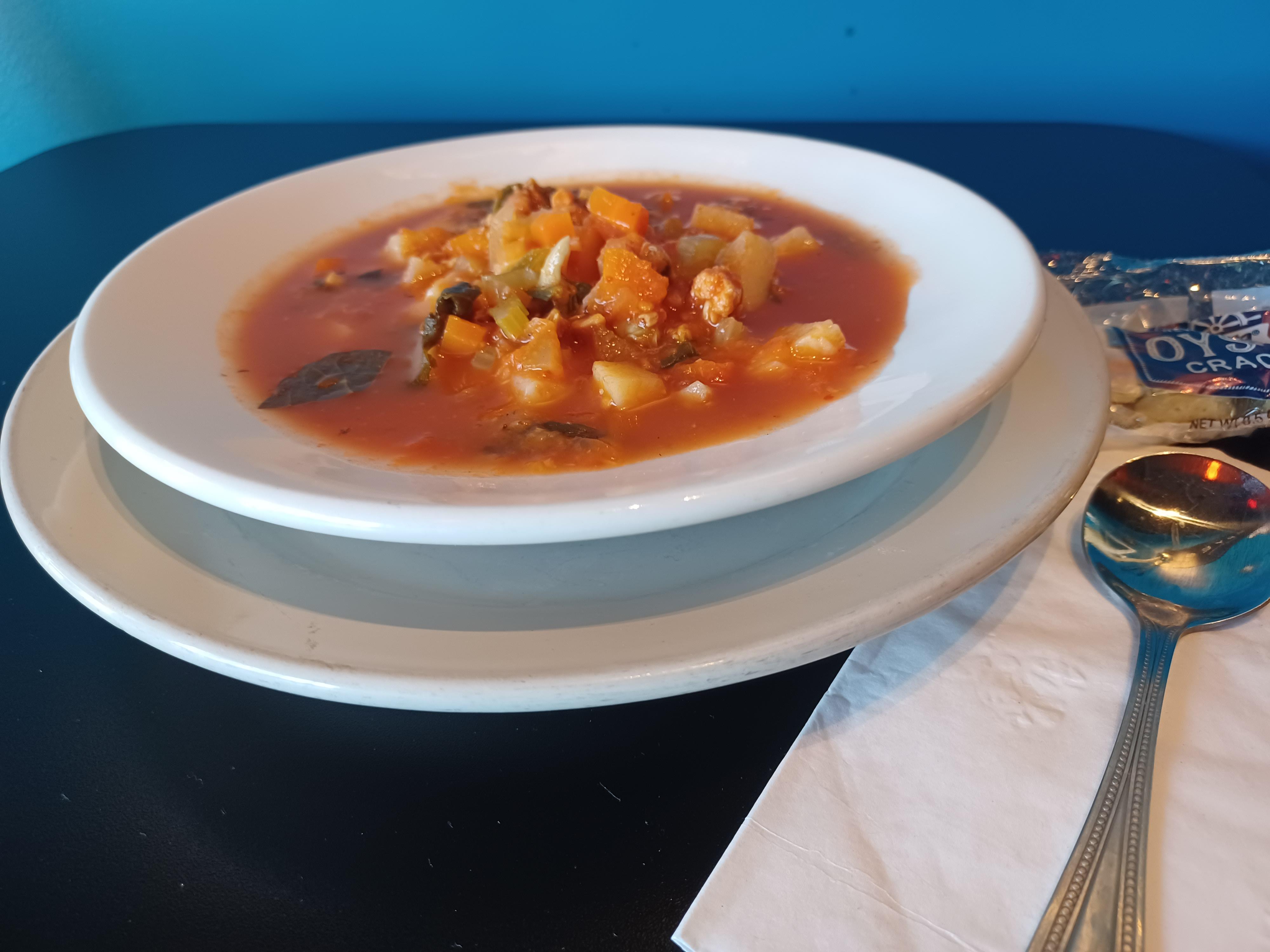 Order Bowl Manhattan Clam Chowder food online from Muffin Top Cafe store, Minneapolis on bringmethat.com