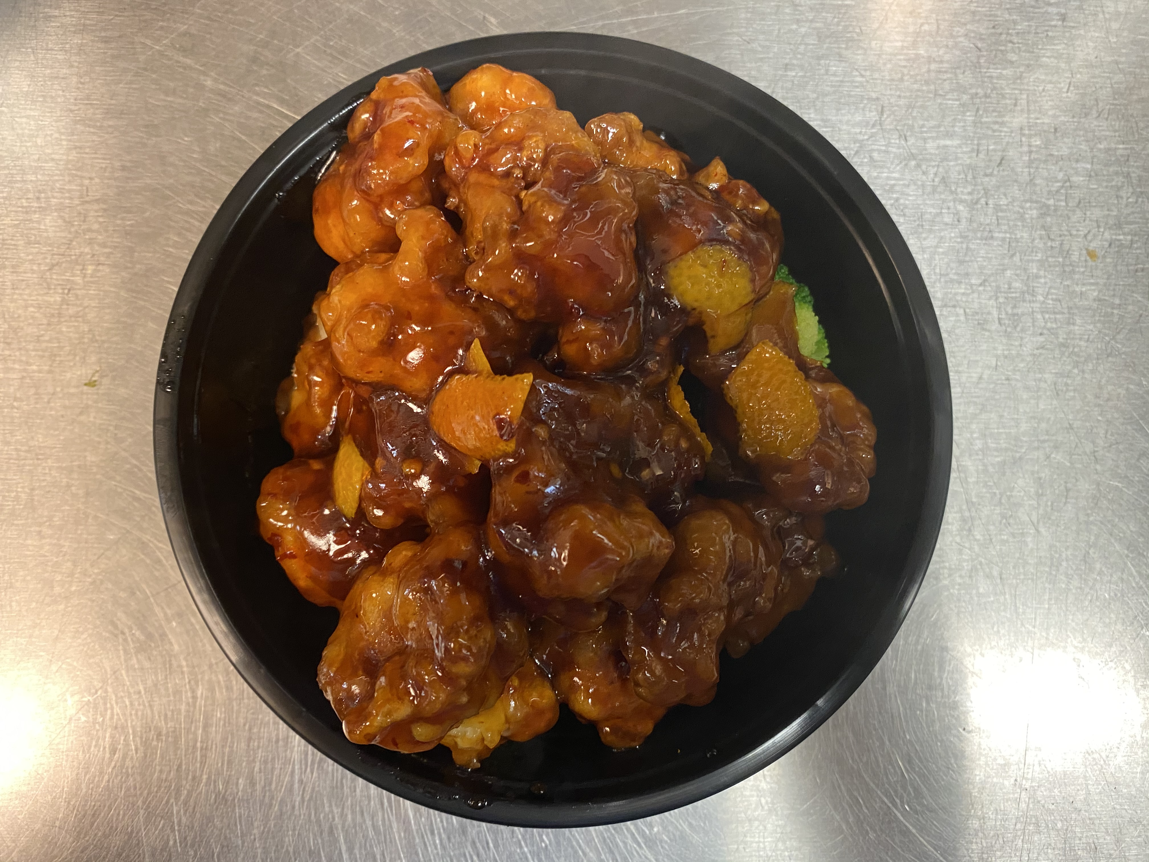 Order H11. Large Orange Chicken food online from Lucky Star - Market St. store, Wilmington on bringmethat.com