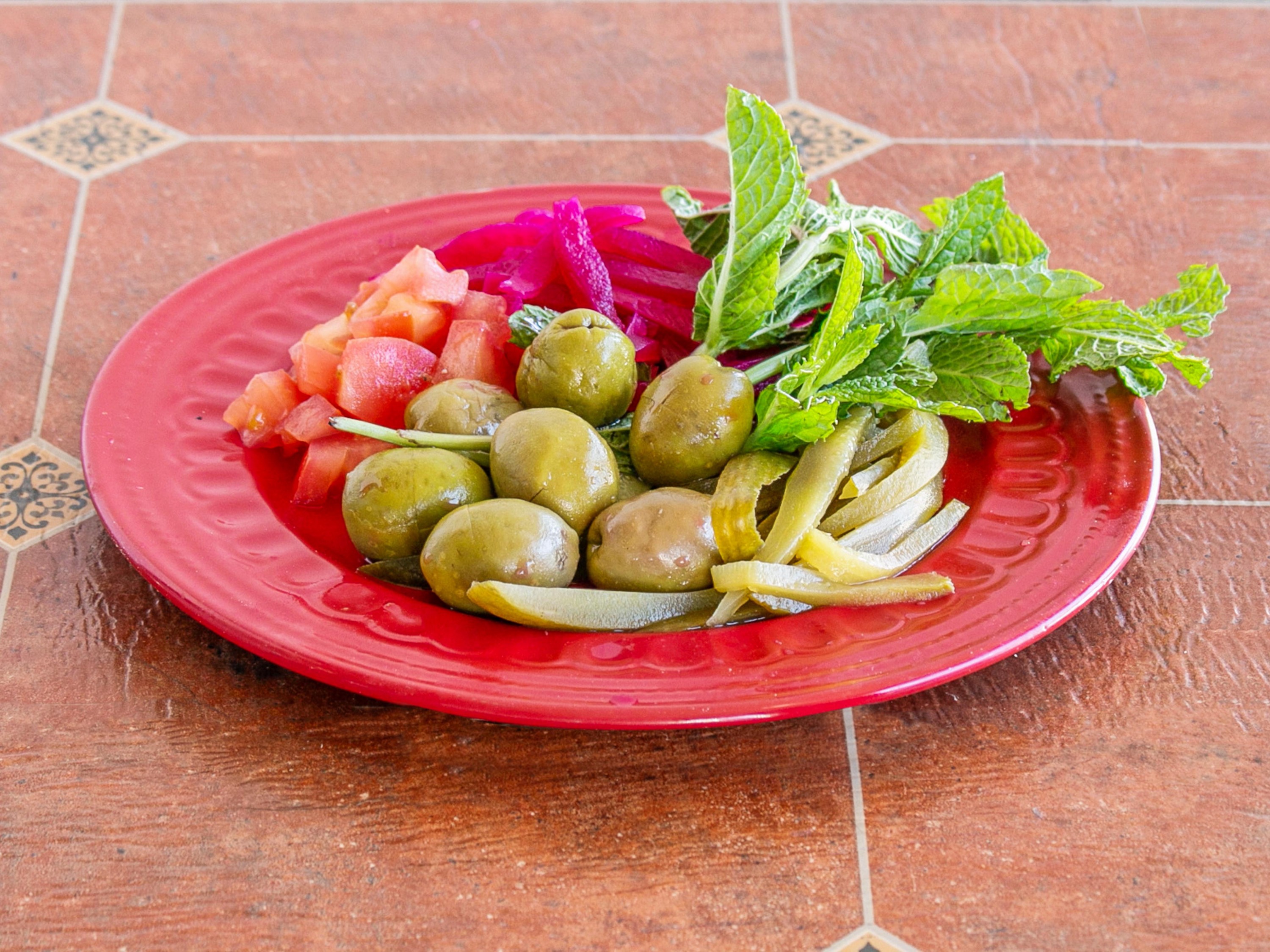 Order Vegetable Bowl food online from The Lebanese Oven store, Ventura on bringmethat.com