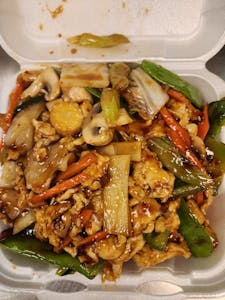 Order 304. Hunan Chicken food online from Pearl Chinese Restaurant store, Mesquite on bringmethat.com