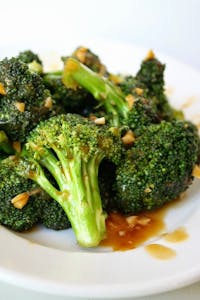 Order 102. Broccoli with Garlic Sauce 鱼香芥兰 food online from Moon Wok store, Lenexa on bringmethat.com