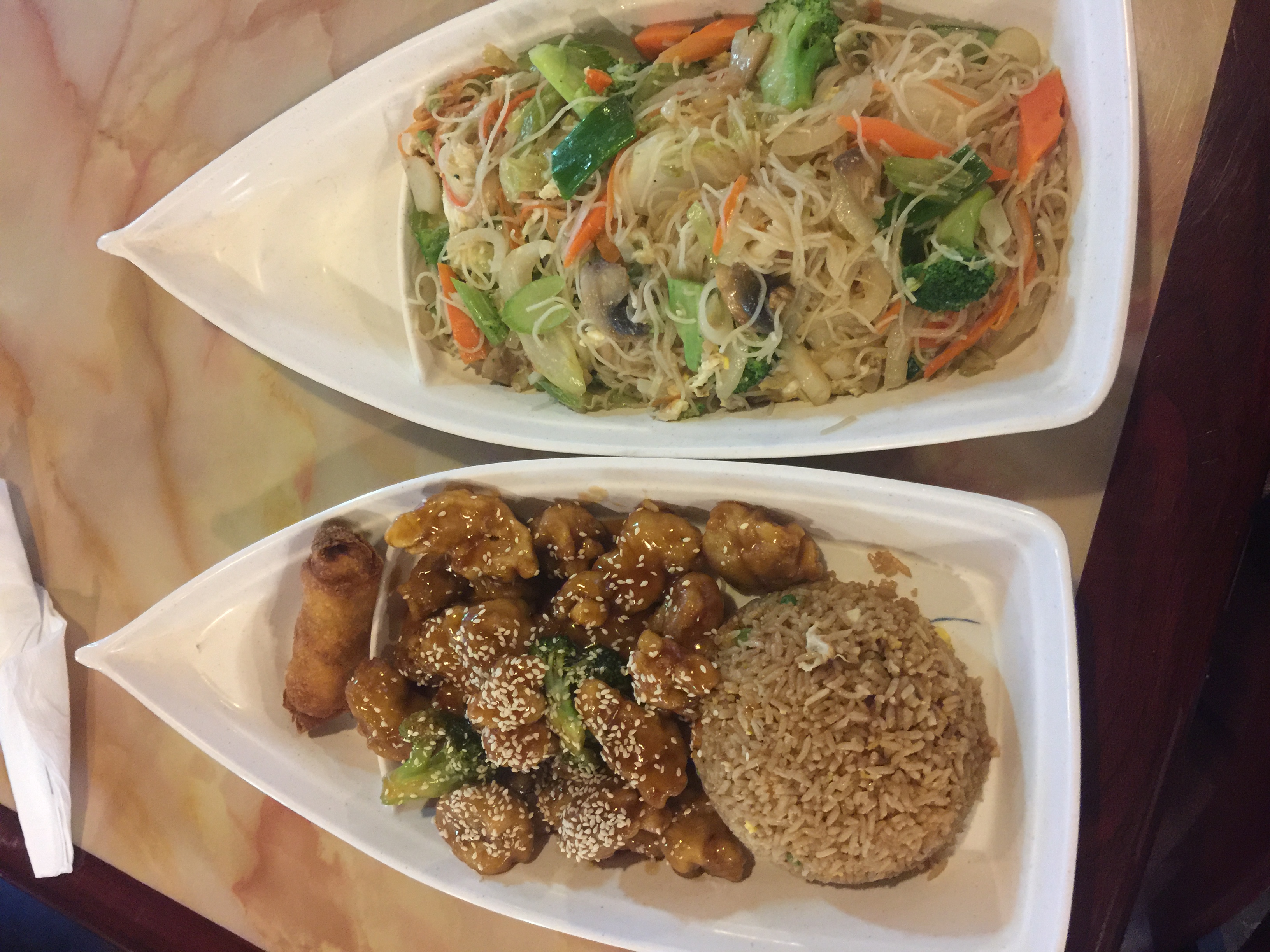Order Vegetable Angel Hair food online from New China Cafe store, Moline on bringmethat.com