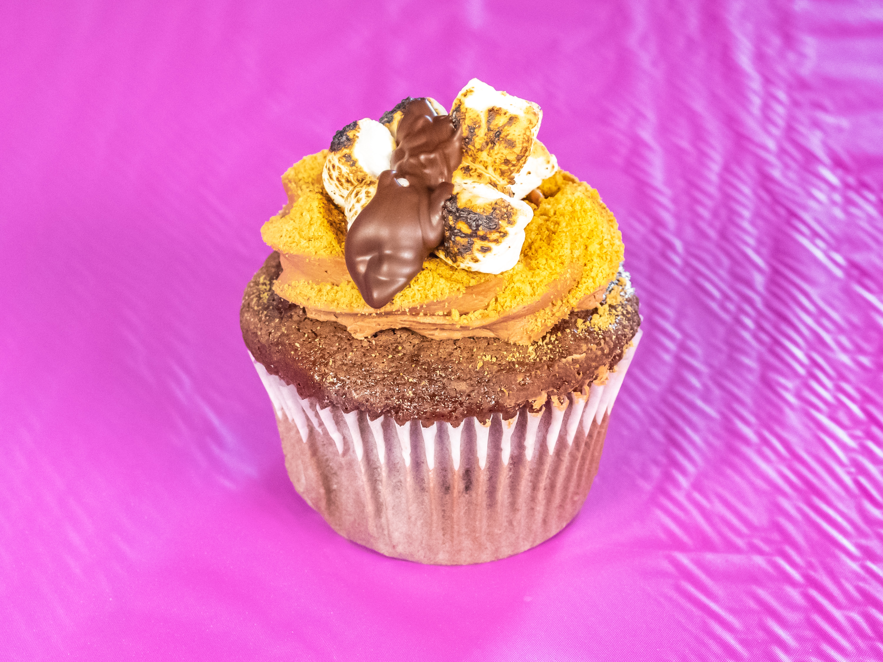 Order S’more Cupcakes food online from Sugar Sweet Bakery Company store, Phoenix on bringmethat.com