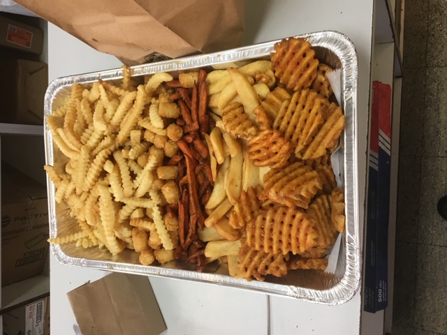 Order Large Tray Assorted Fries Tray food online from Chicken Galore store, Fair Lawn on bringmethat.com