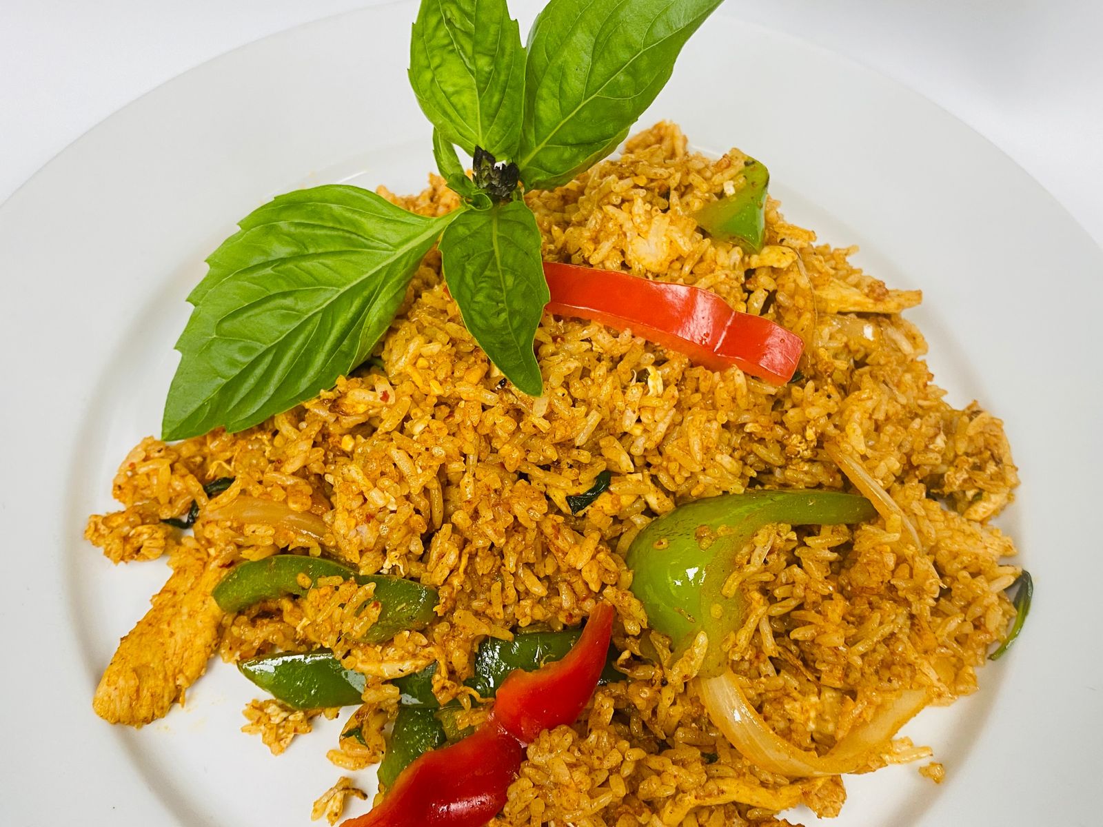 Order RED CURRY FRIED RICE food online from Pinto Urban Thai Diner store, Richardson on bringmethat.com