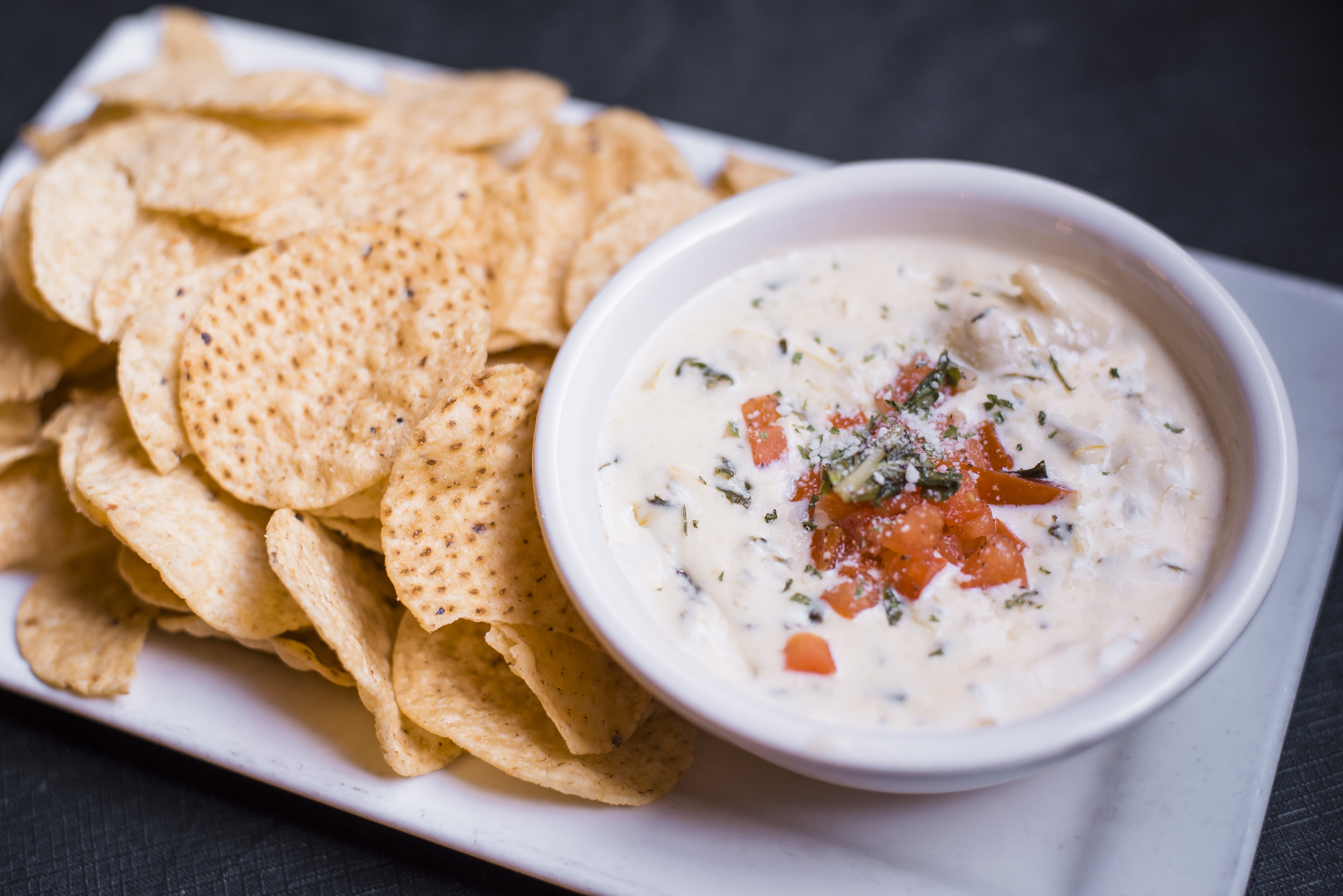 Order Spinach Artichoke Dip food online from Spaghetti Warehouse store, Syracuse on bringmethat.com