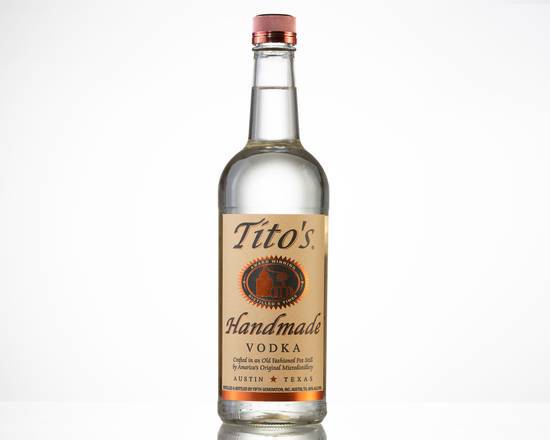 Order Tito's, 750mL vodka (40.0% ABV) food online from South Liquor store, Long Beach on bringmethat.com