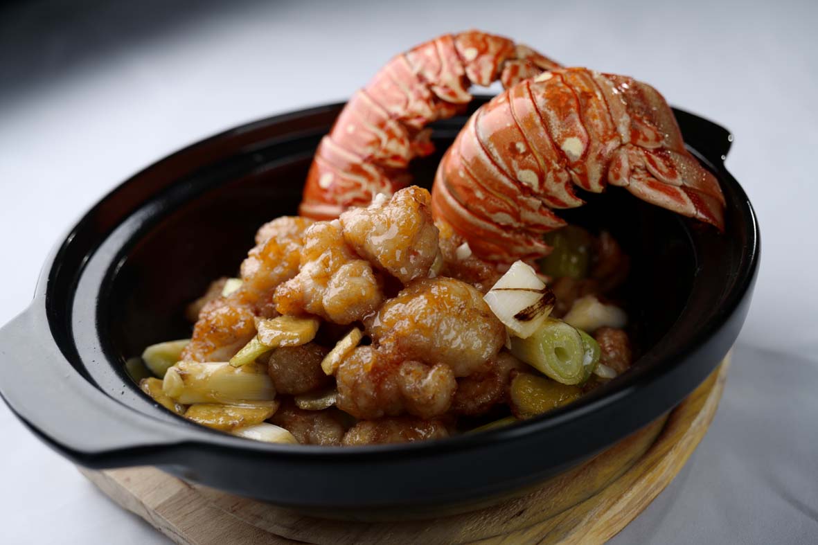 Order Wok-Fried Lobster Tail 锅烧龙虾尾 food online from Meizhou Dongpo store, Los Angeles on bringmethat.com