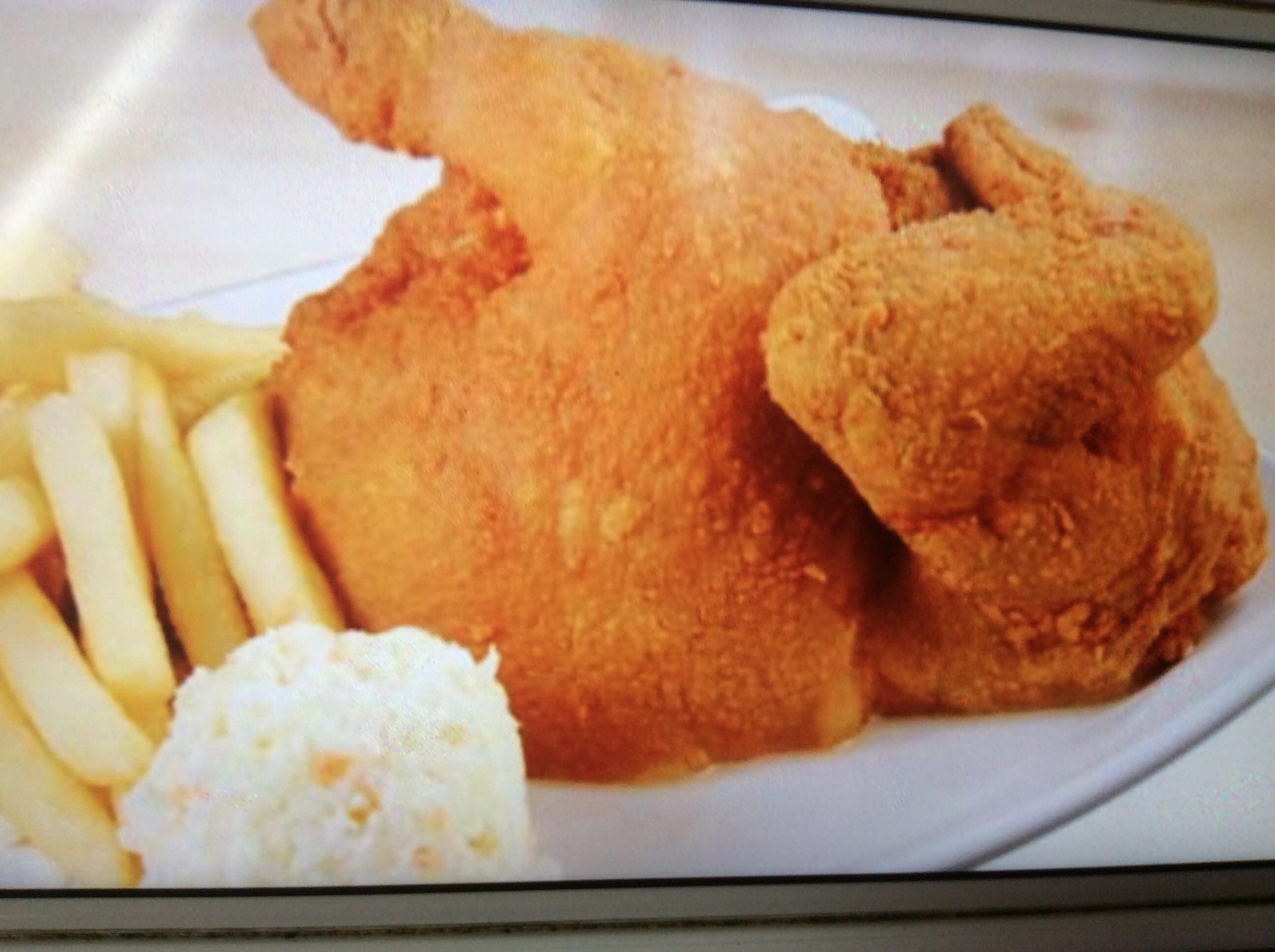 Order A3. Half Fried Chicken food online from Great wall restaurant store, Brooklyn on bringmethat.com