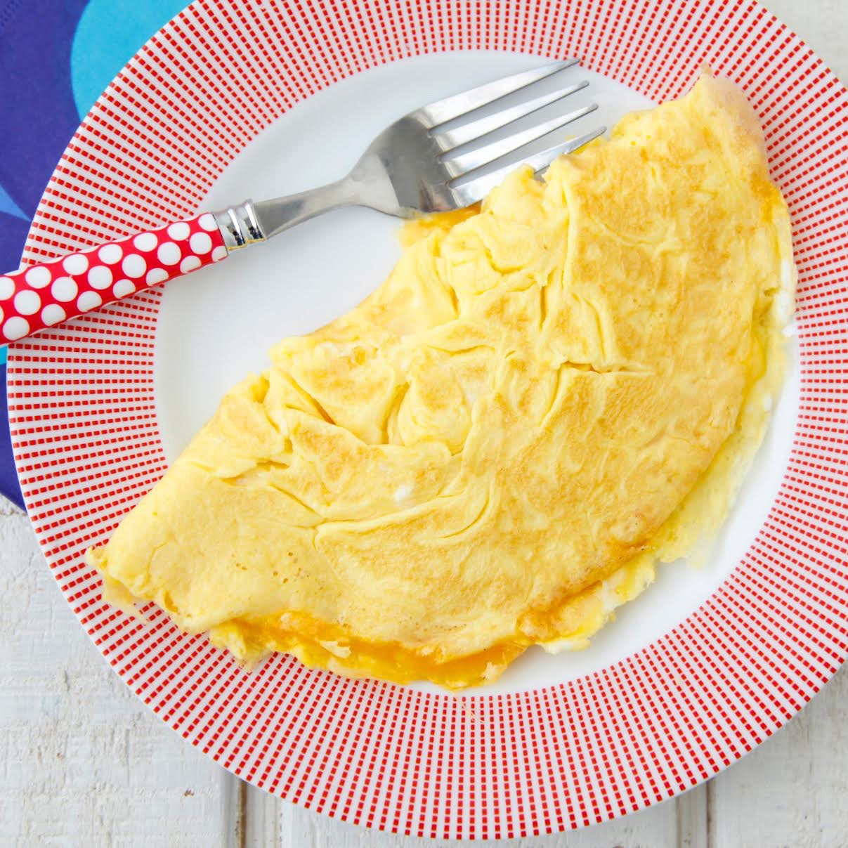 Order Cheese Omelette food online from Jackson Hole store, Englewood on bringmethat.com