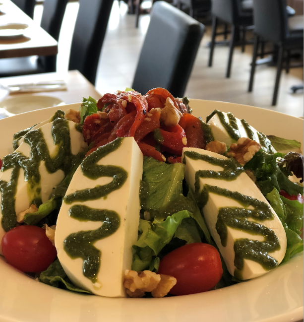 Order Fresh Mozzarella Salad food online from Zara Cafe Grill store, Staten Island on bringmethat.com