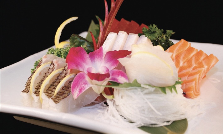 Order Sashimi Deluxe food online from Sushi Boat Town store, San Jose on bringmethat.com