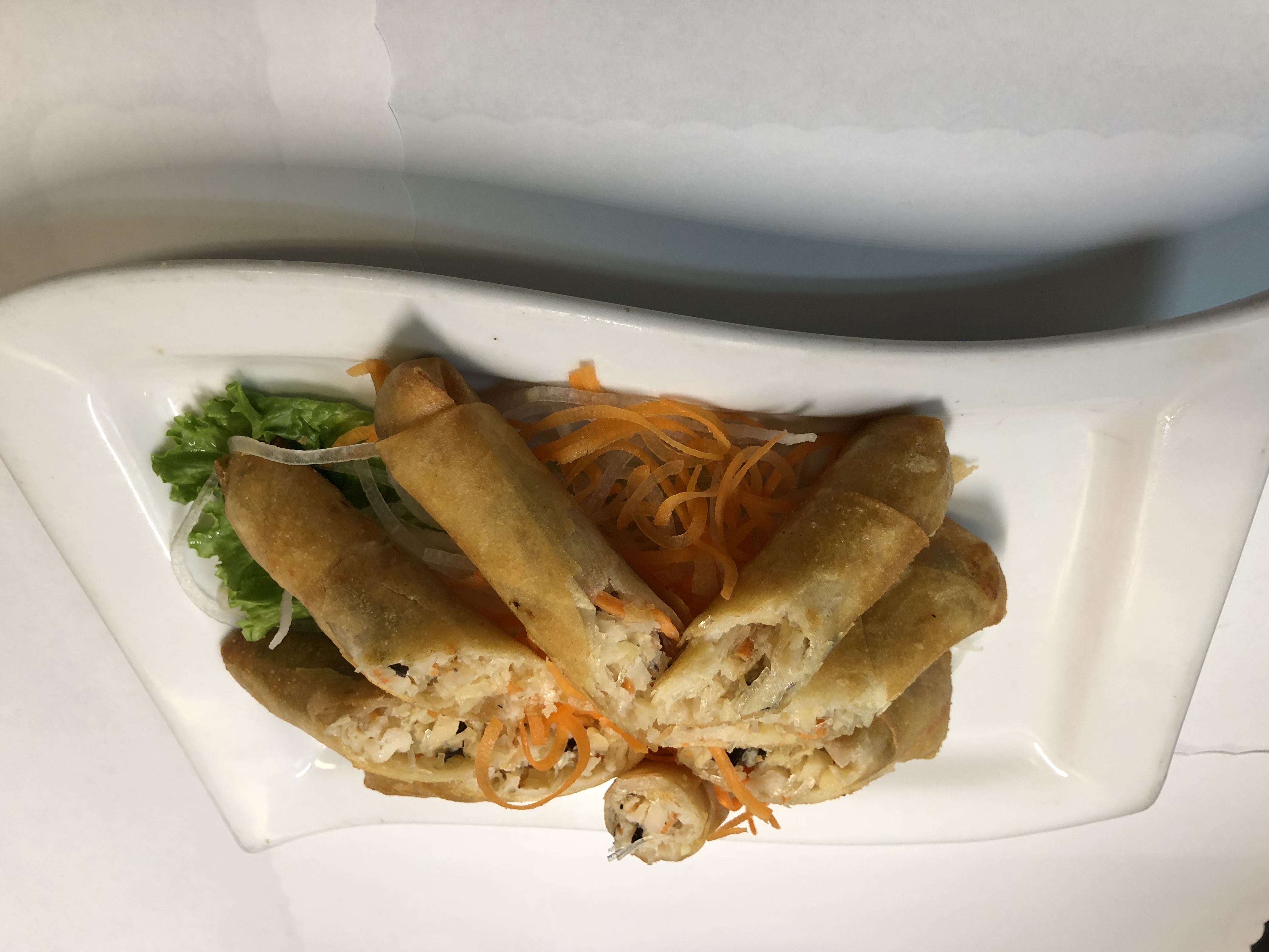 Order 4 Pieces Thai Veggie Egg Roll food online from Lucky Kitchen store, Eastvale on bringmethat.com