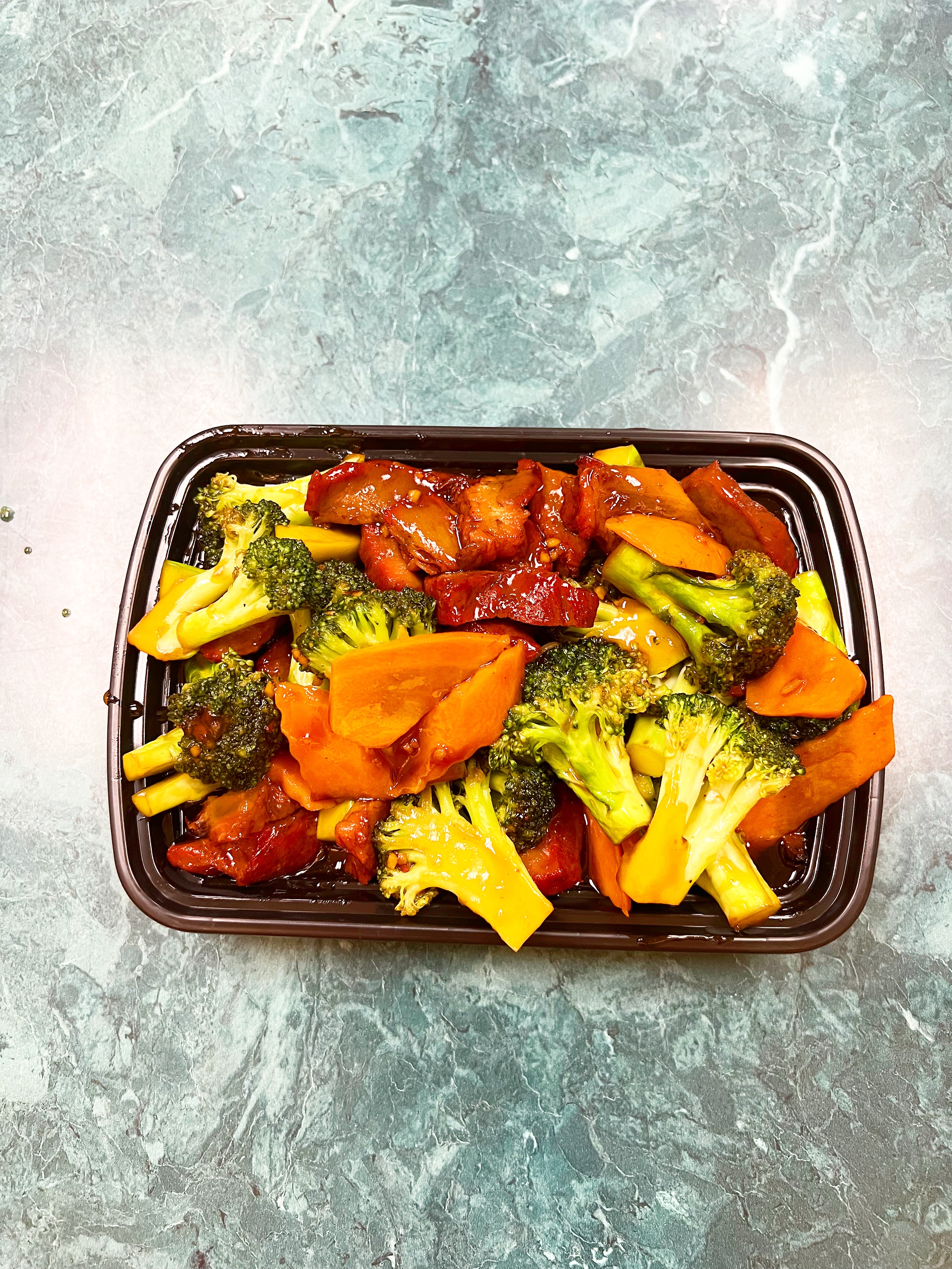 Order 90. Pork with Broccoli food online from Golden China Express store, Worthington on bringmethat.com