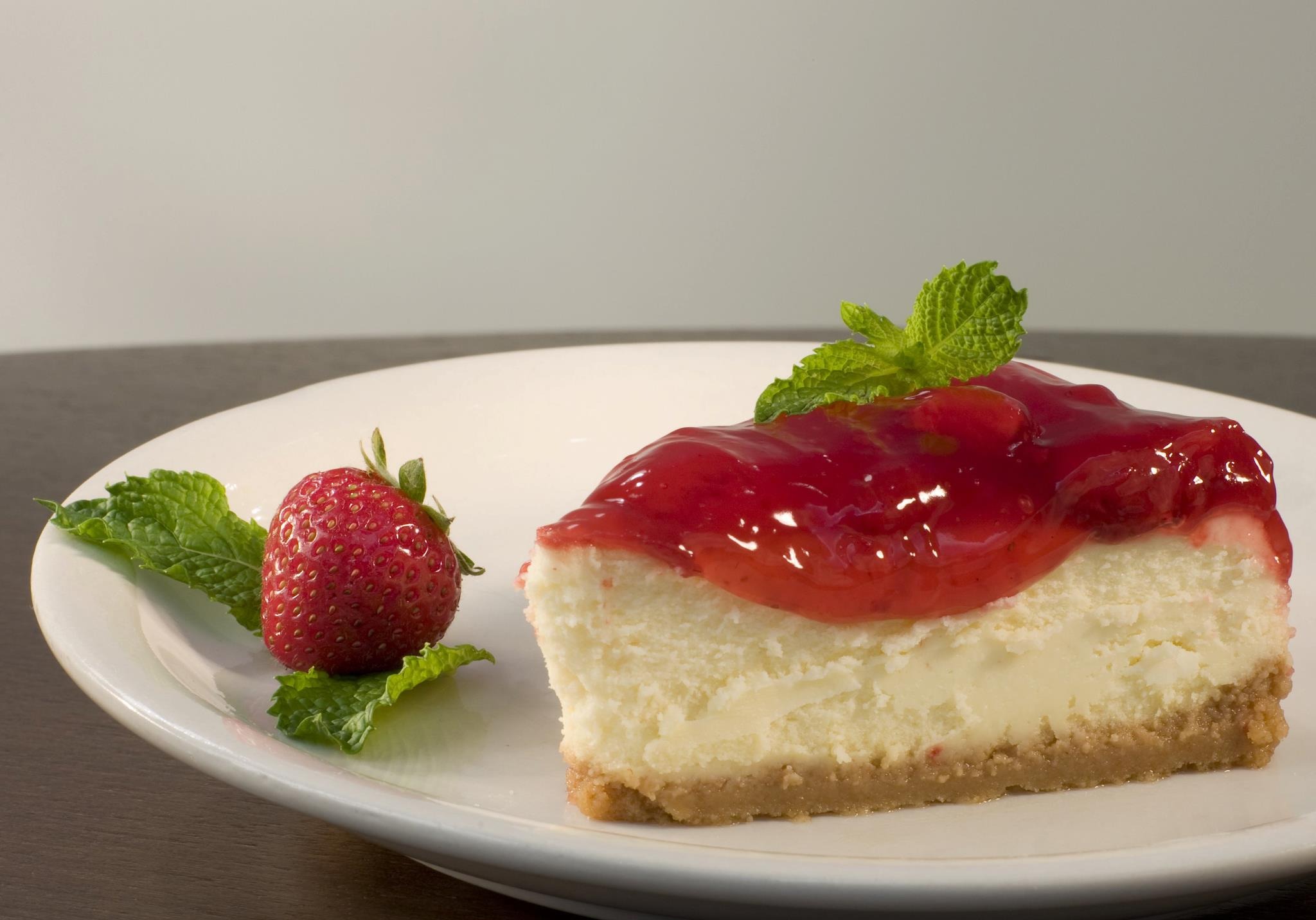 Order Strawberry Cheesecake food online from Pats Select Pizza | Grill store, Smyrna on bringmethat.com