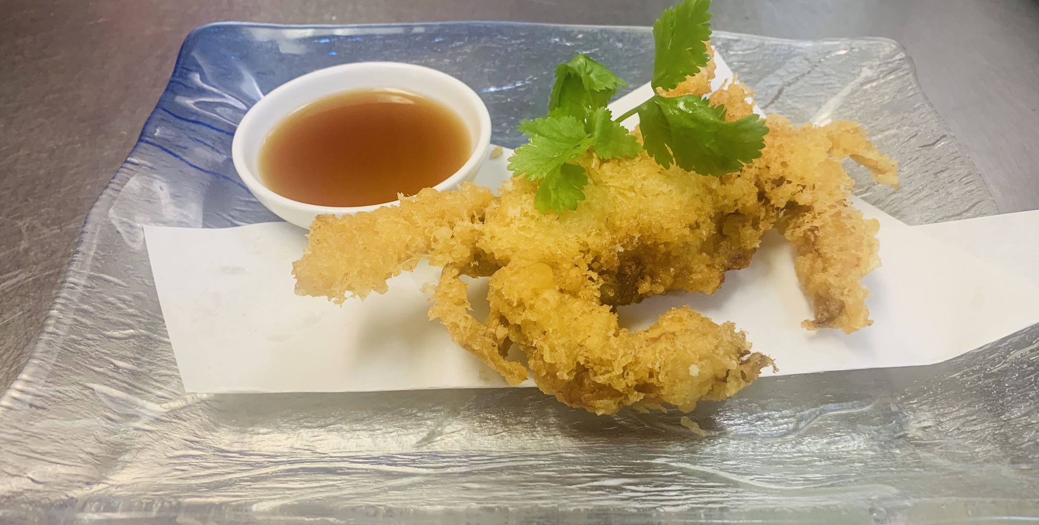 Order 3. Soft Shell Crab Tempura food online from Sushi Para D store, Chicago on bringmethat.com