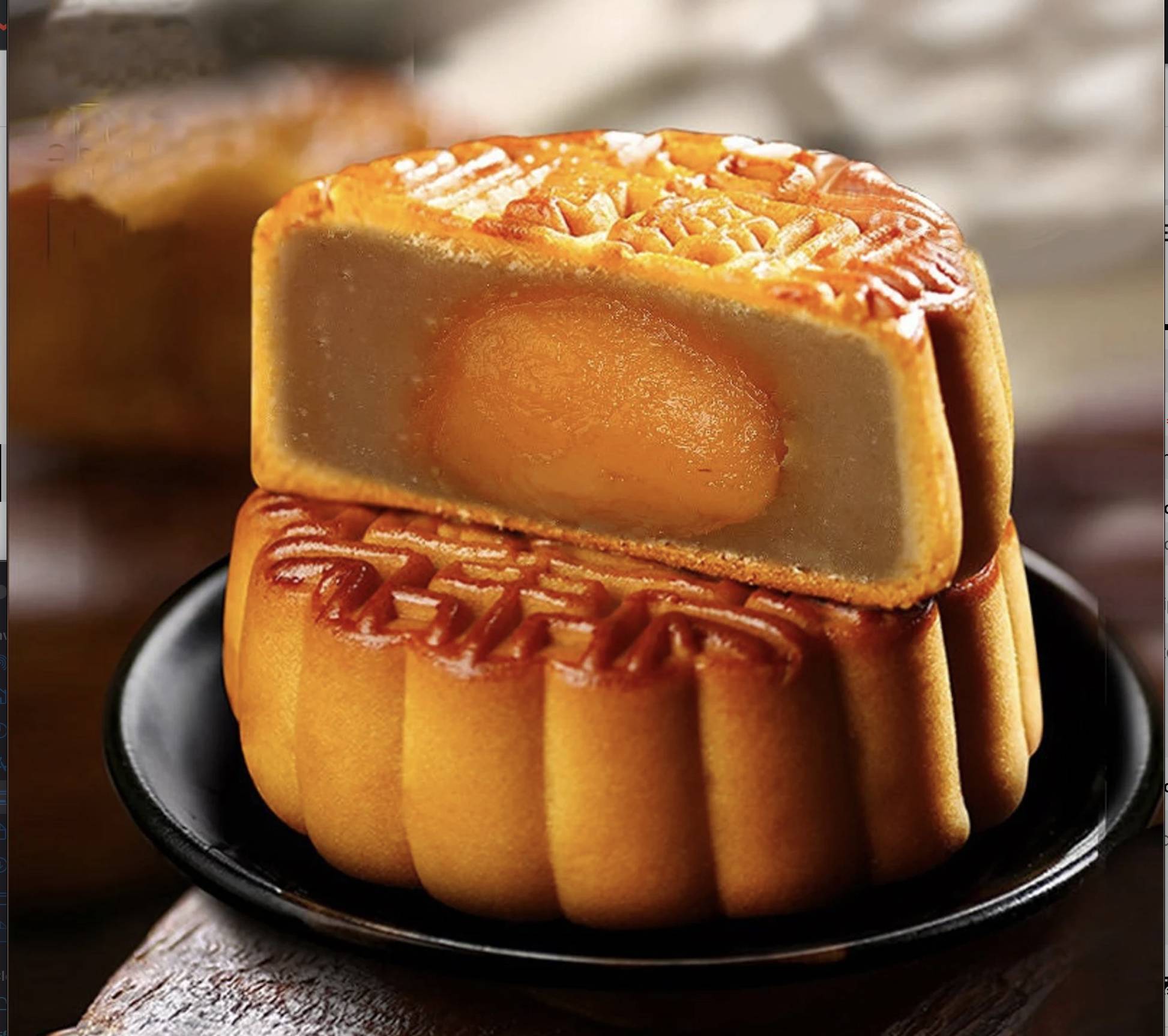 Order Chinese Mooncake with Single Yolk (Lotus Seed Flavor) food online from Gudong Hot Pot Delivery store, Ferguson on bringmethat.com