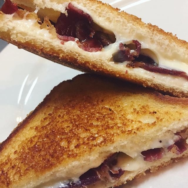 Order Grilled Cheese Sandwich with Bacon  food online from Husky Pizza store, Coventry on bringmethat.com