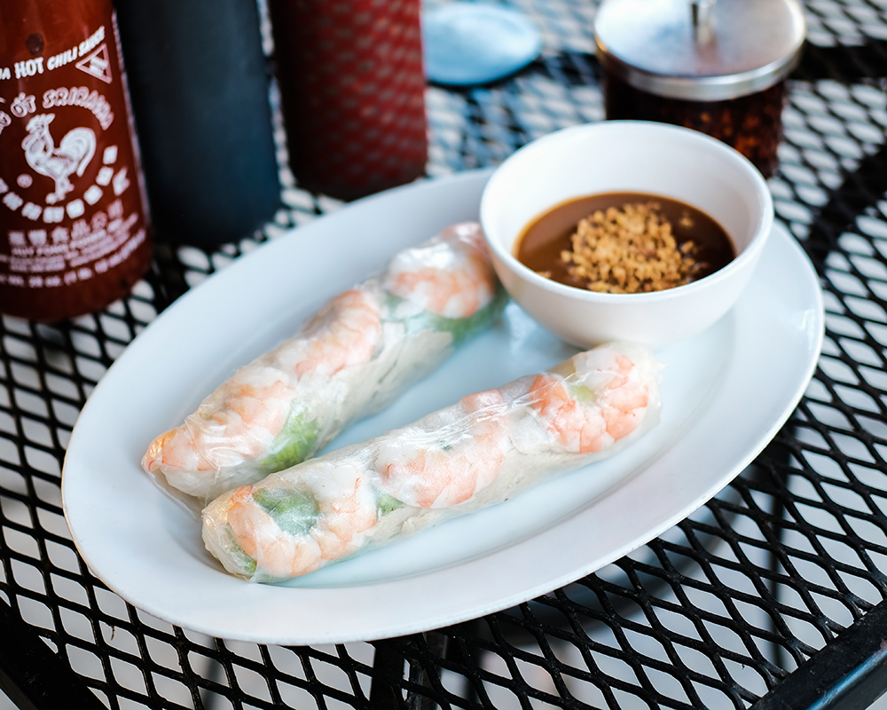 Order A3. Goi Cuon Tom Hoac Thit - Shrimp food online from Pho King 4 store, Davis on bringmethat.com