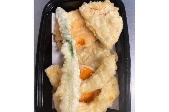 Order Vegetable tempura food online from Umi Japanese Cuisine store, Washington on bringmethat.com