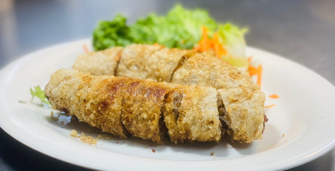 Order Spring Roll(Deep-Fried) food online from Tong's Thai Restaurant store, San Antonio on bringmethat.com