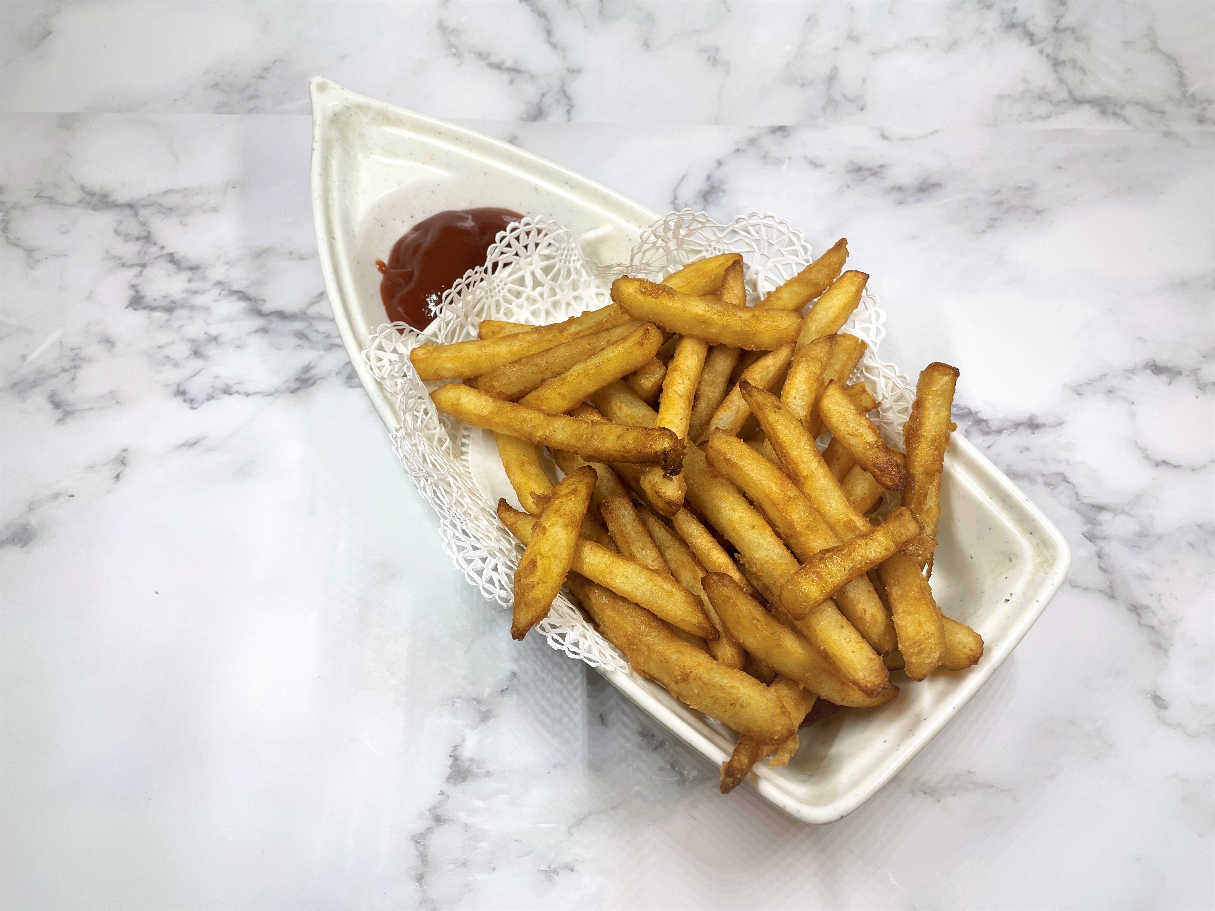Order French Fries food online from Izakaya Hi store, Houston on bringmethat.com
