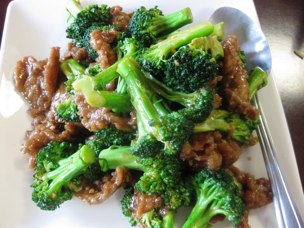 Order L8. Beef with Broccoli Lunch Special food online from Fu house store, Glendale on bringmethat.com