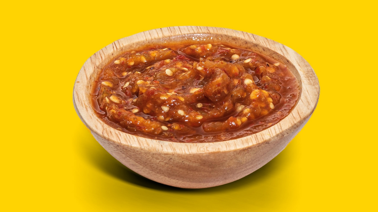 Order 8 Oz Roja Salsa food online from Taco Palenque - Mission store, Mission on bringmethat.com