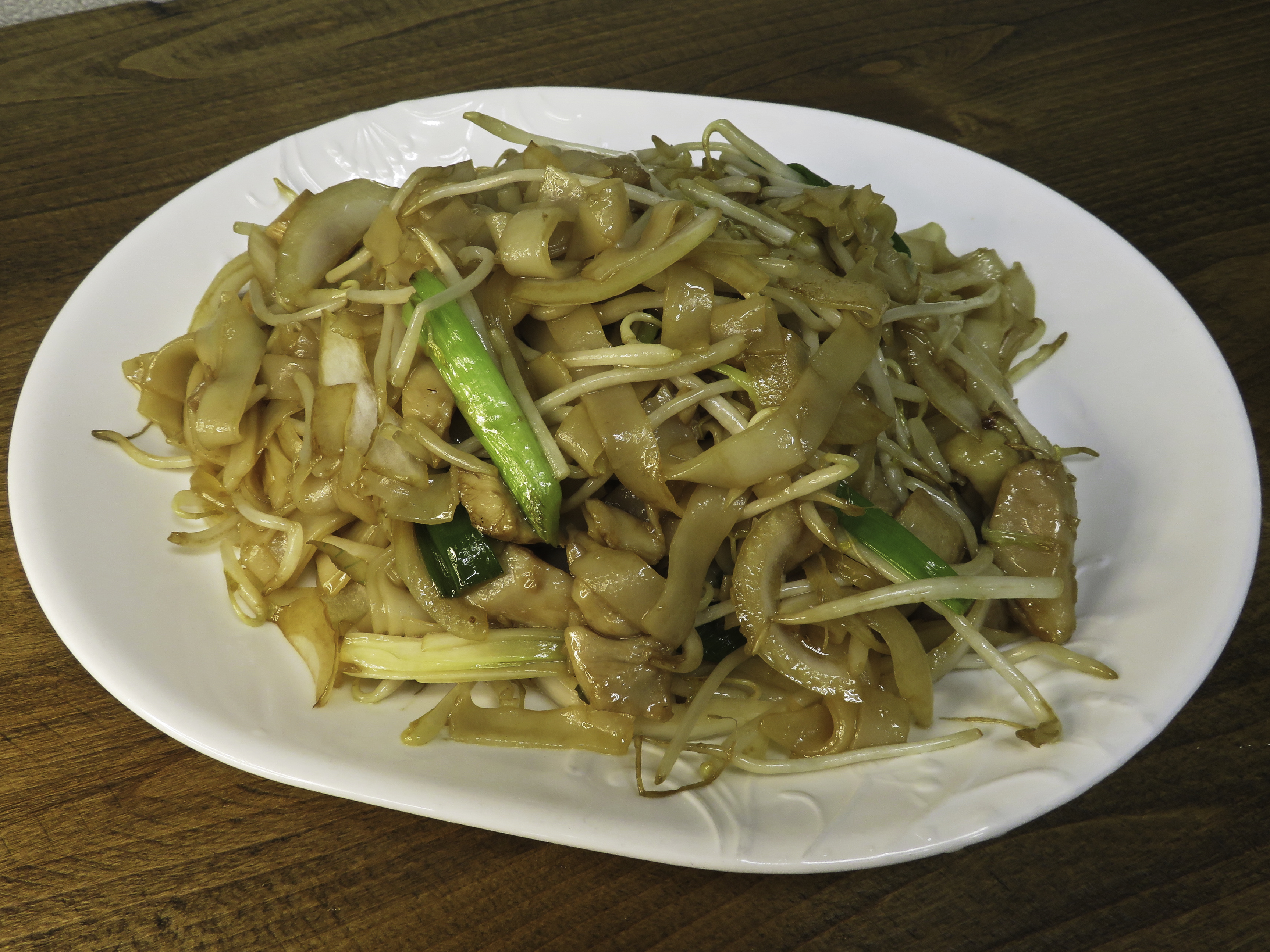 Order Chicken Chow Fun food online from China Garden store, Castro Valley on bringmethat.com