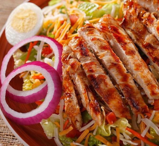 Order Mesquite Grilled Chicken Salad food online from Colton's Steakhouse store, Jefferson City on bringmethat.com