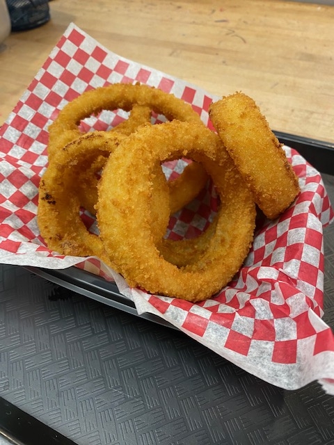 Order Onion Rings food online from Michael Grill & Salad Bar store, Highland Park on bringmethat.com
