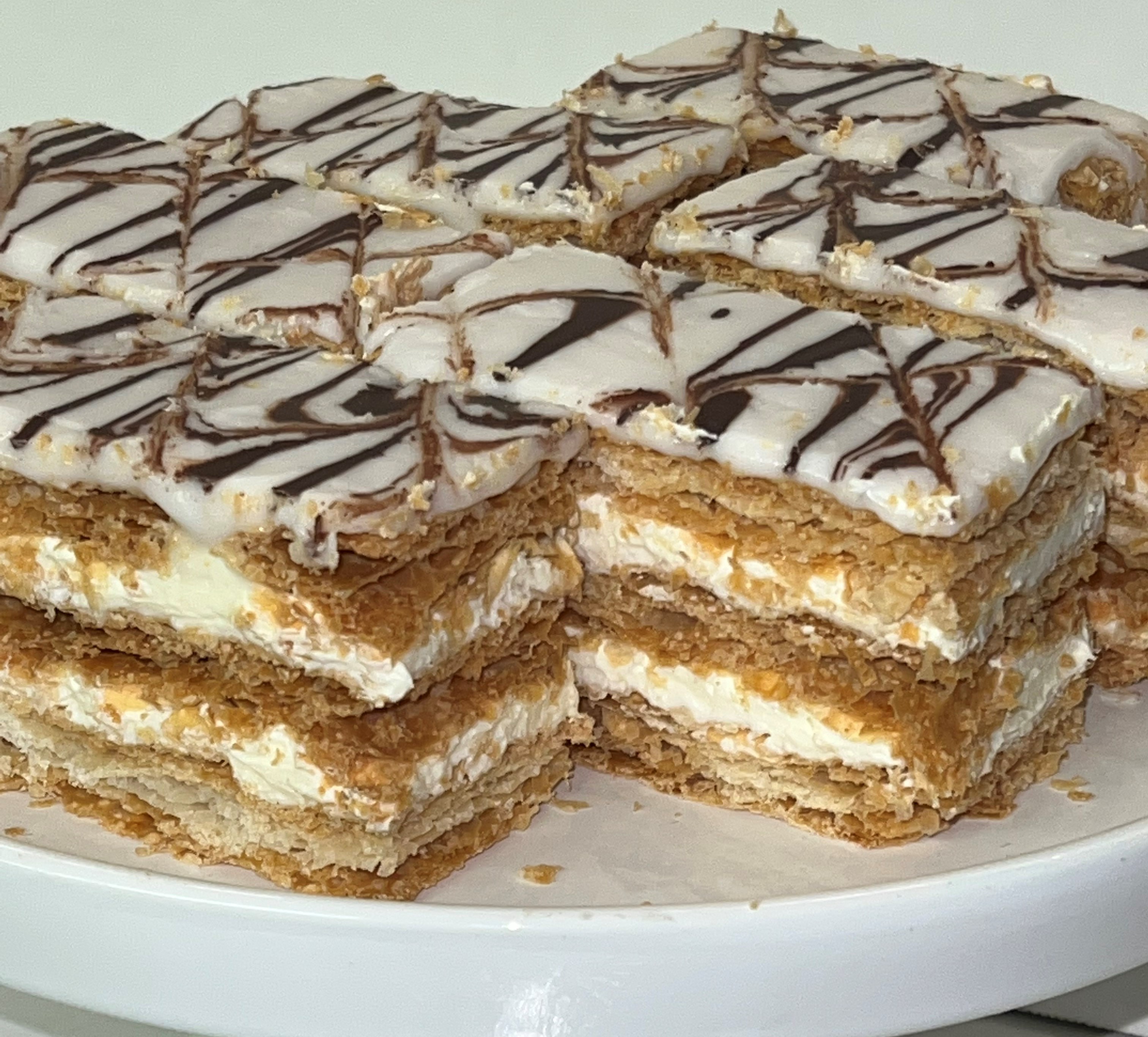 Order Large Napoleon Pastry food online from E & L Bakery store, Bronx on bringmethat.com