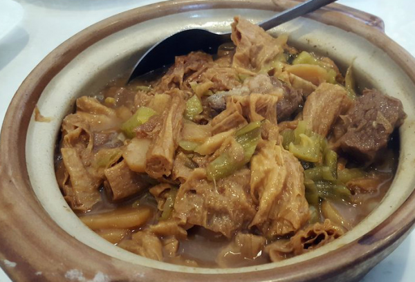 Order I1. Lamb with Dry Bean Curd in Clay Pot food online from Hakka Restaurant store, San Francisco on bringmethat.com