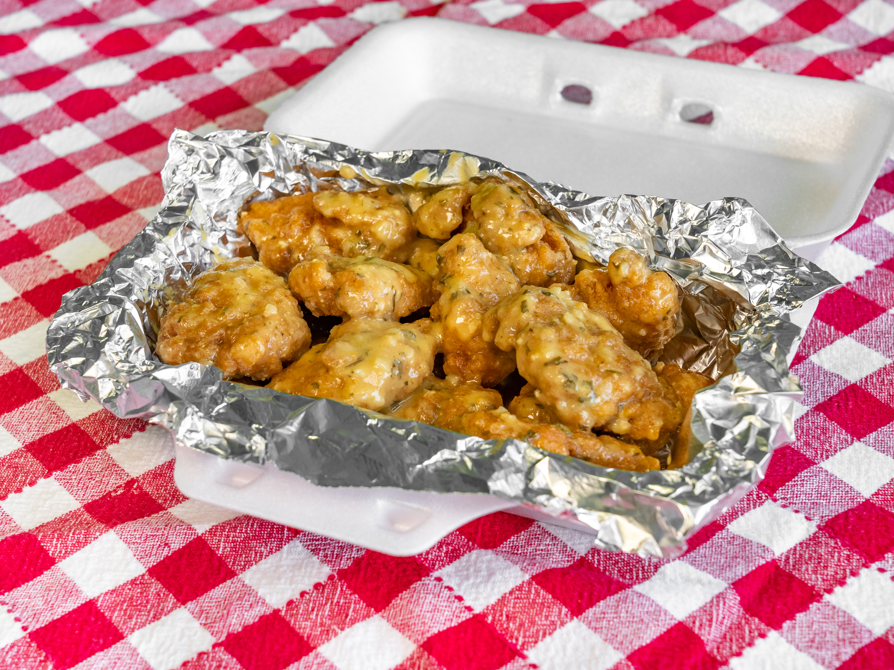 Order Bone-In Wings food online from What Up Dough Pizzeria store, Utica on bringmethat.com
