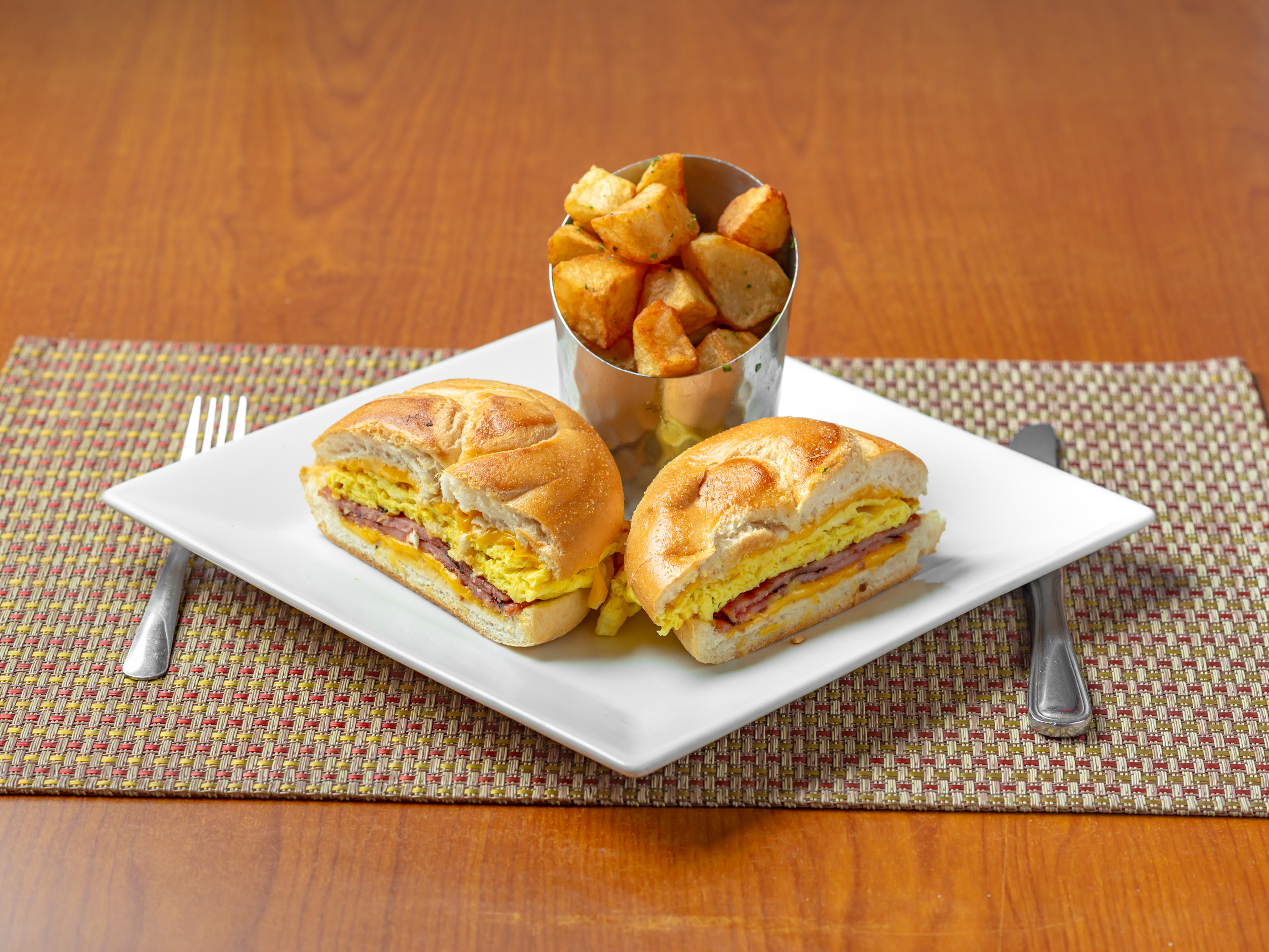 Order Taylor Ham, Egg & Cheese Sandwich food online from Bernards Cafe store, Bernardsville on bringmethat.com