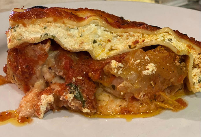 Order Lasagna food online from Giuseppe Restaurant store, Nanticoke on bringmethat.com