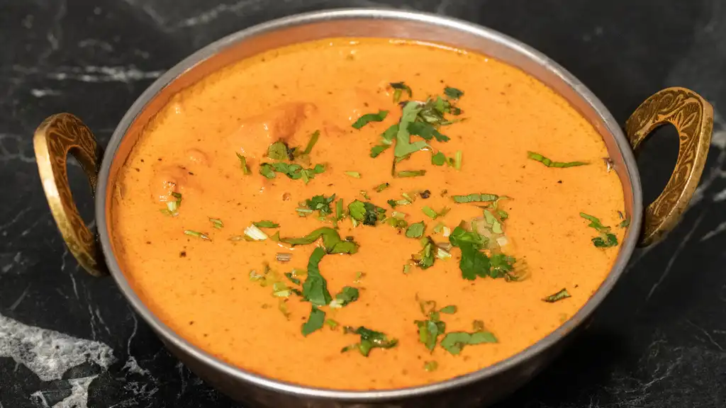 Order Chicken Tikka Masala Specialty food online from Star Of India - Peachtree City store, Peachtree City on bringmethat.com