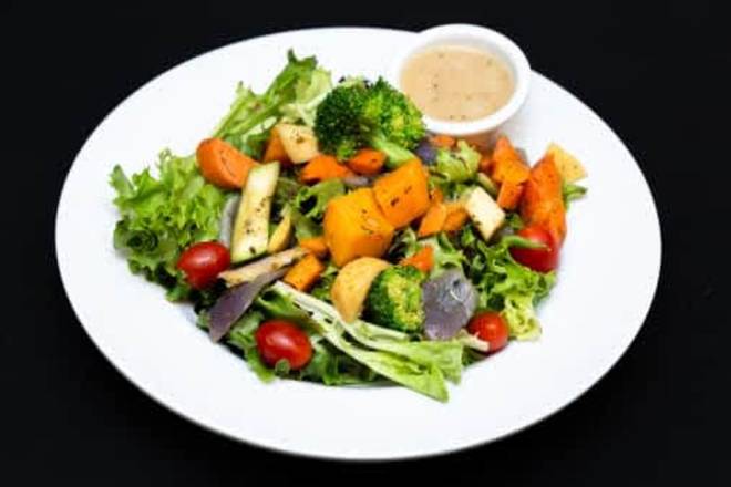 Order House Salad food online from Cheryl On 12th store, Portland on bringmethat.com