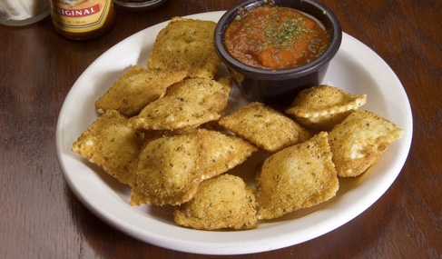 Order Fried cheese ravioli food online from Roma - Pizza and Pasta store, Nashville on bringmethat.com