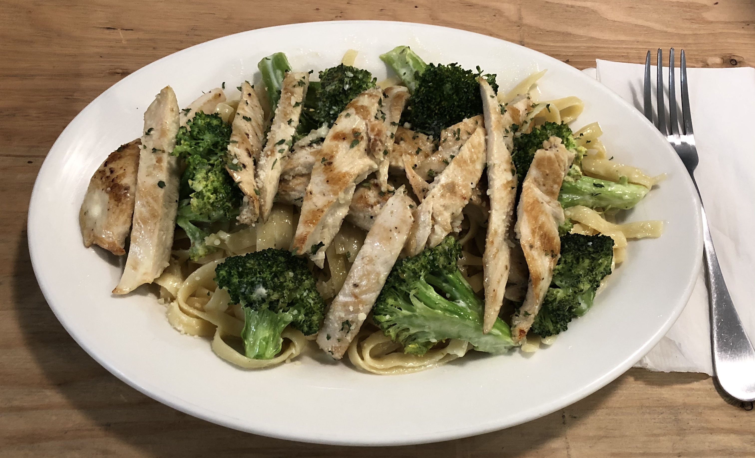 Order Broccoli Chicken Alfredo  food online from Tacos Pizza store, Bound Brook on bringmethat.com