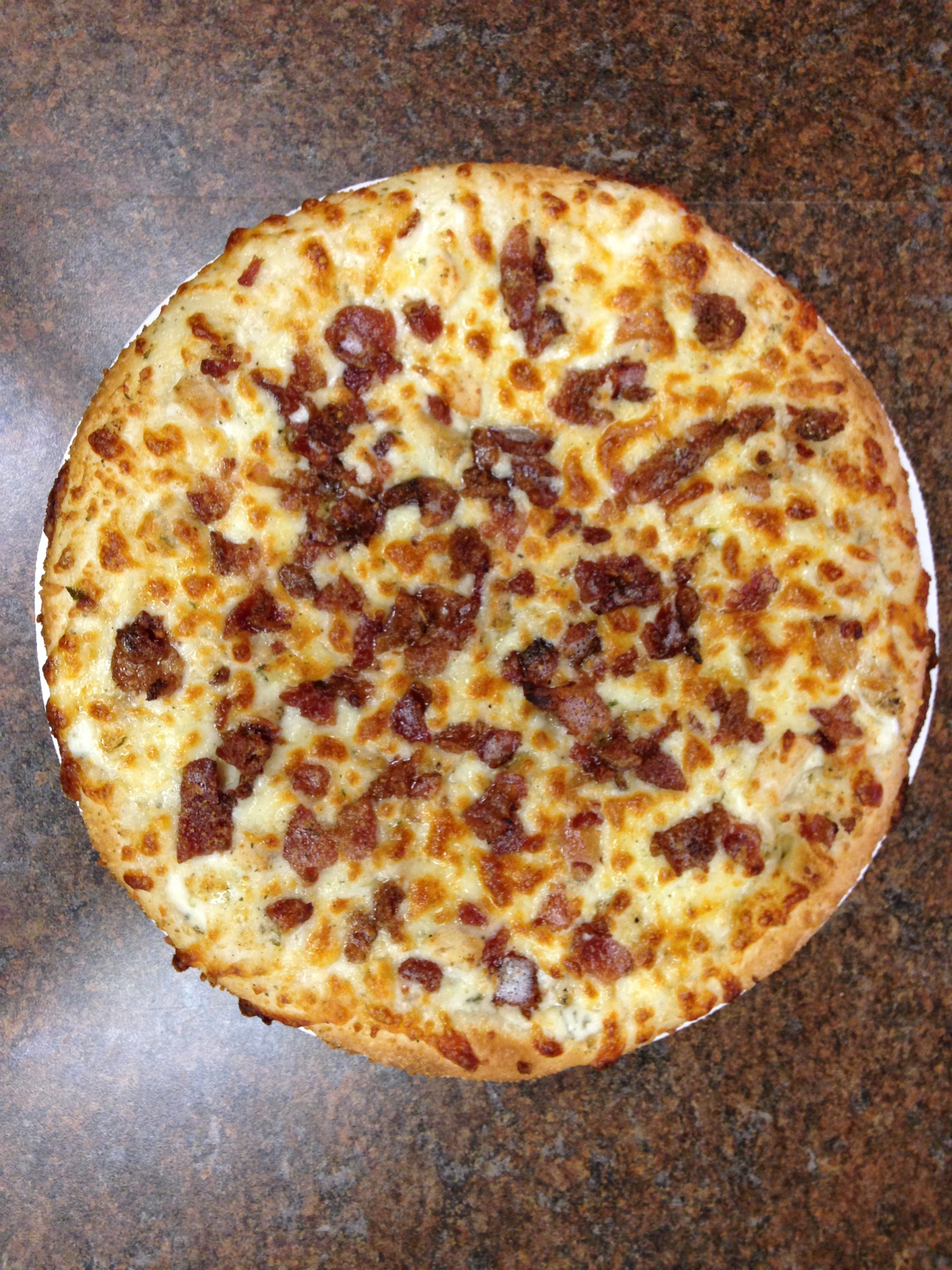 Order Chicken Ranch Pizza - 10" Small food online from Powerhouse Pizza store, Camden on bringmethat.com