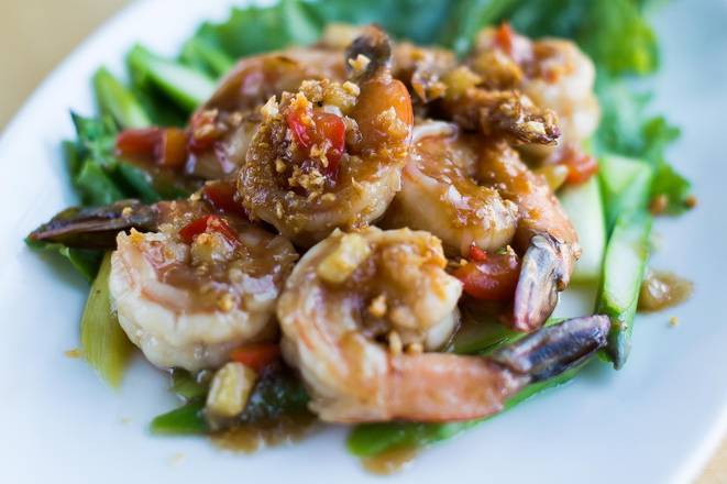 Order Shrimp in Garlic Sauce food online from Beau Thai store, Washington on bringmethat.com