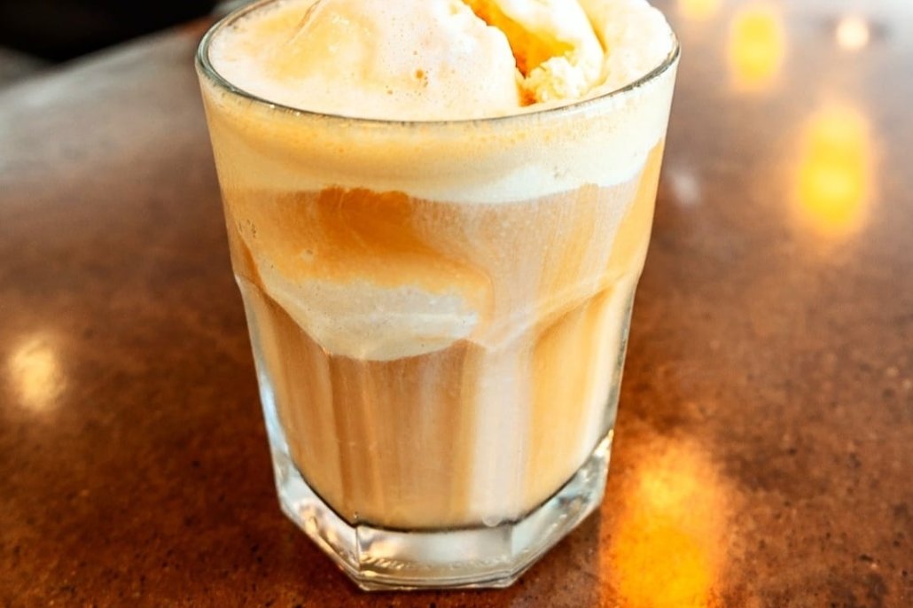 Order Cold Brew Float food online from Lo/Cal Coffee Market store, Los Angeles on bringmethat.com