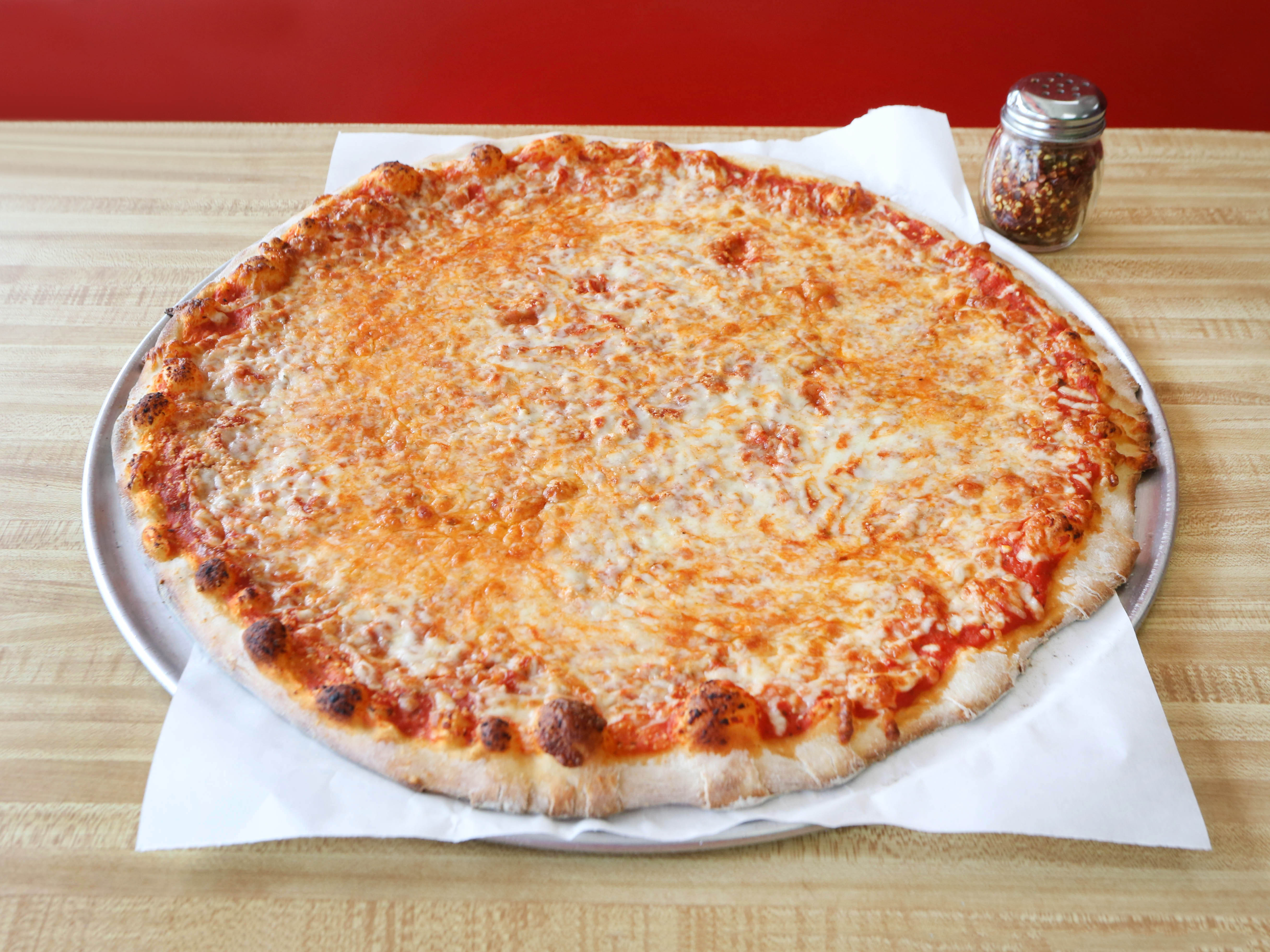 Order Cheese Pizza food online from Downtown Pizza store, New Haven on bringmethat.com