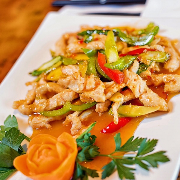 Order 301. Mango Chicken food online from Modern Asia Bar & Restaurant store, Frederick on bringmethat.com