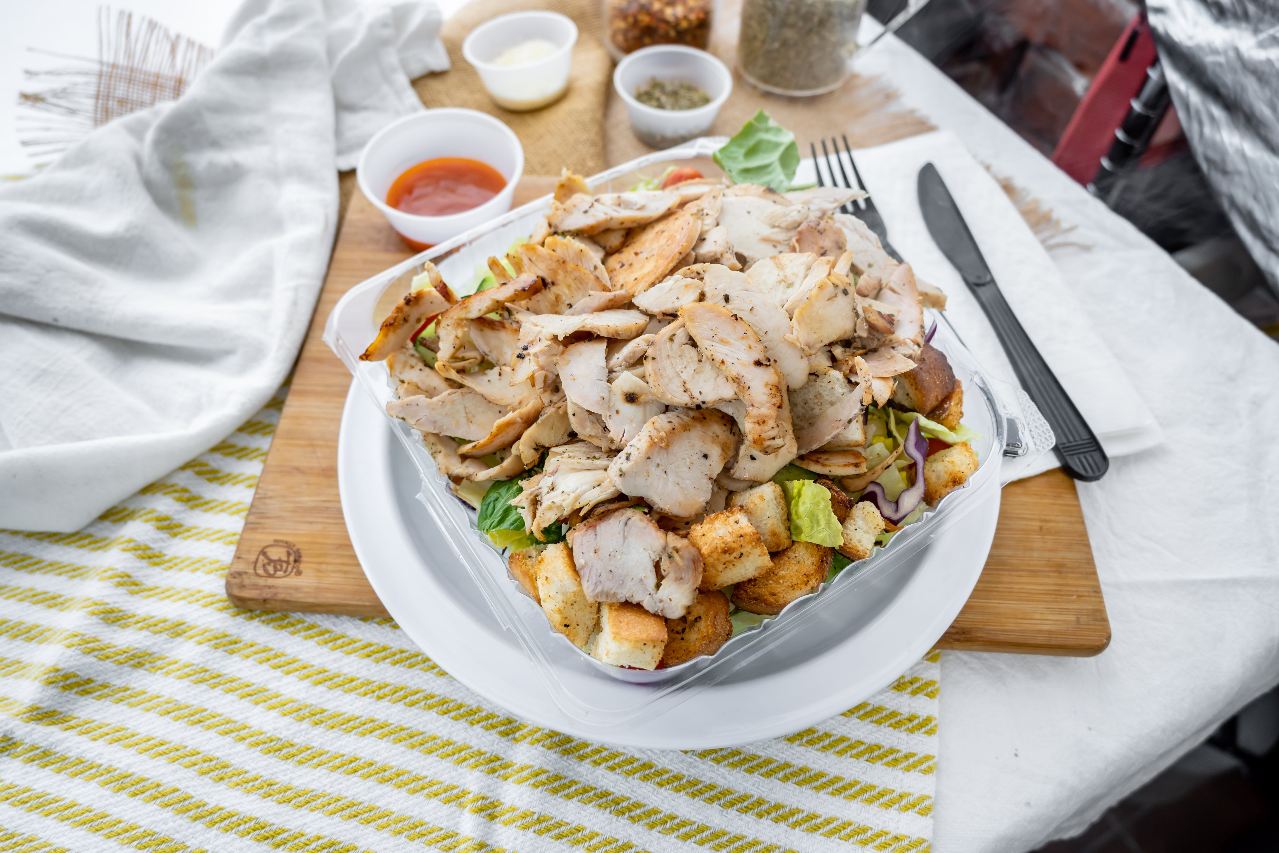 Order Grilled Chicken Salad - Salad food online from Pete Famous Pizza store, Philadelphia on bringmethat.com