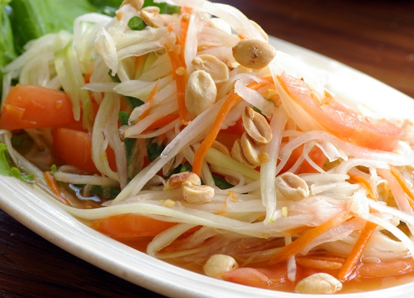 Order SA4. Papaya Salad food online from Thai Bbq & Noodles store, Cypress on bringmethat.com
